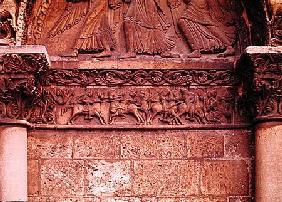 Lintel detail on the west facade depicting scenes inspired by 'La Chanson de Roland'