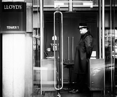 LLOYDS